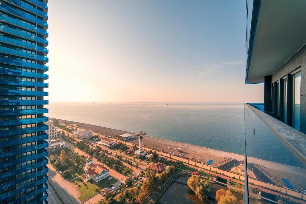 Black Sea Luxury Towers Hotell Batumi Exteriör bild