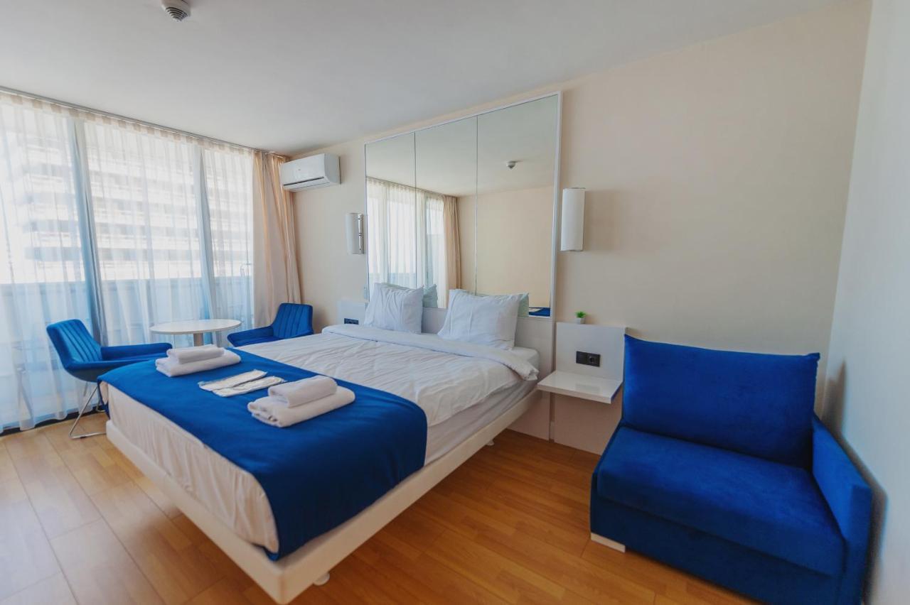 Black Sea Luxury Towers Hotell Batumi Exteriör bild
