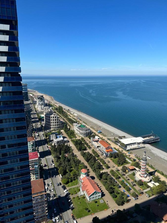 Black Sea Luxury Towers Hotell Batumi Exteriör bild