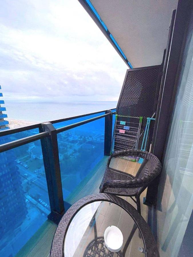 Black Sea Luxury Towers Hotell Batumi Exteriör bild