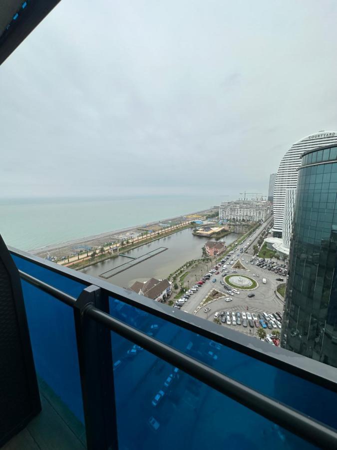 Black Sea Luxury Towers Hotell Batumi Exteriör bild