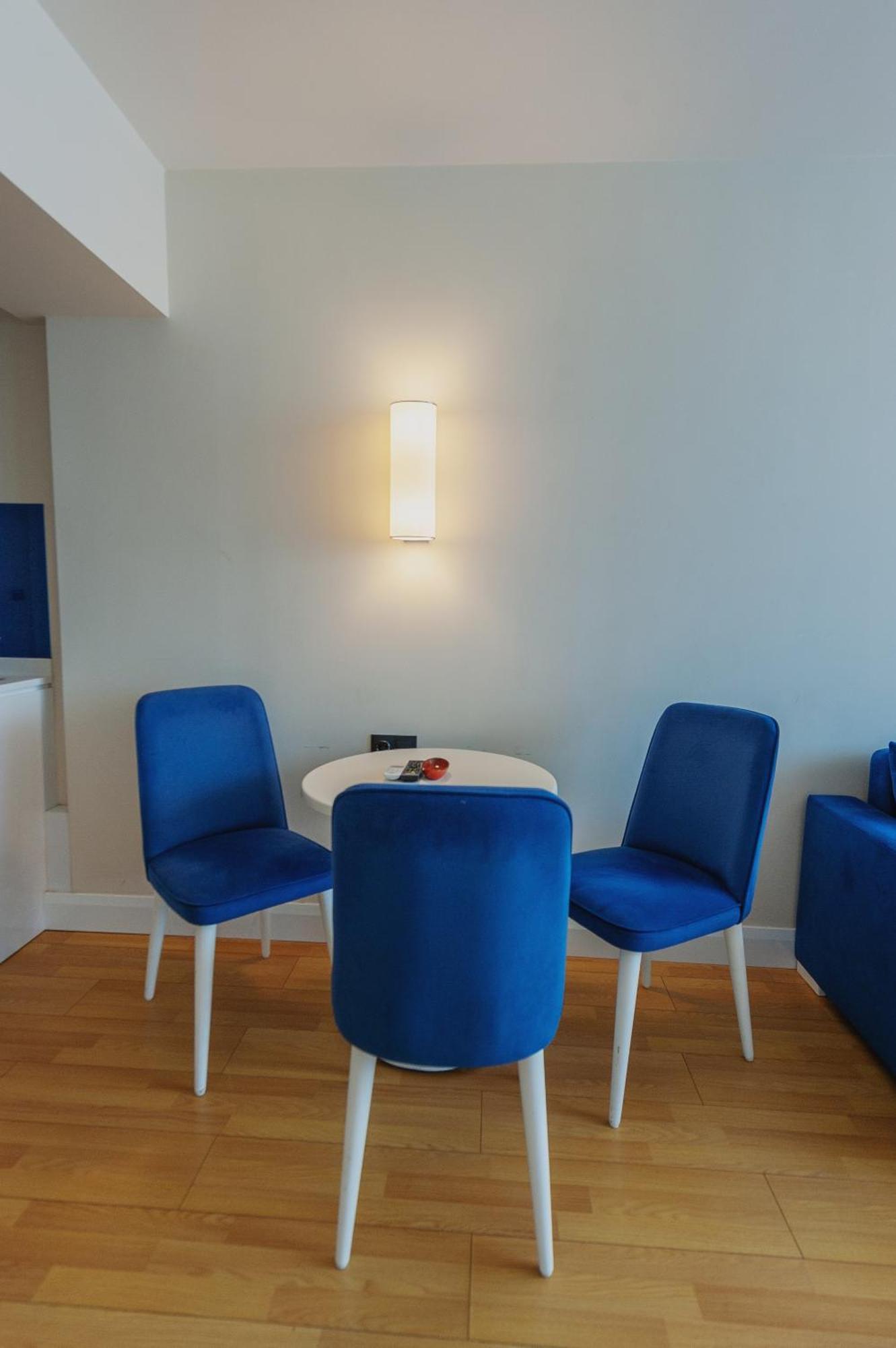 Black Sea Luxury Towers Hotell Batumi Exteriör bild
